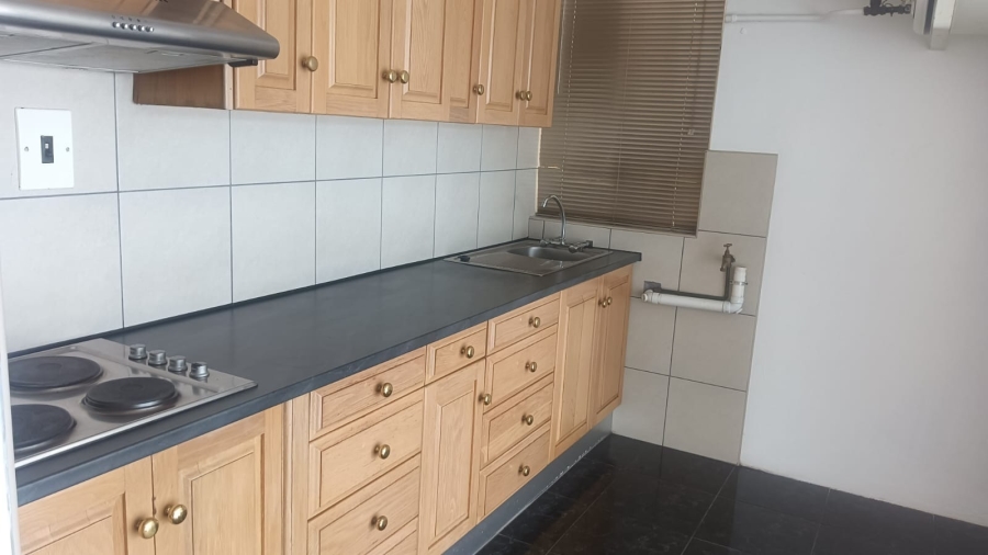 1 Bedroom Property for Sale in Amalinda Eastern Cape